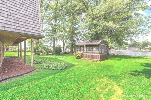 Tiny photo for 1423 N River Road, McHenry, IL 60051 (MLS # 12423698)