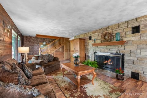 Tiny photo for 1423 N River Road, McHenry, IL 60051 (MLS # 12423698)