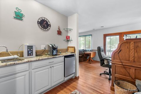 Tiny photo for 1423 N River Road, McHenry, IL 60051 (MLS # 12423698)