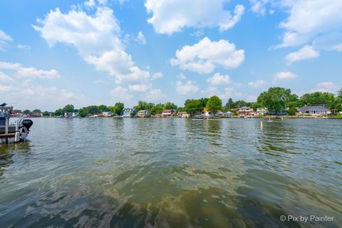 Tiny photo for 1423 N River Road, McHenry, IL 60051 (MLS # 12423698)