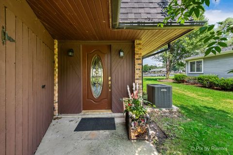 Tiny photo for 1423 N River Road, McHenry, IL 60051 (MLS # 12423698)