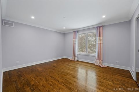 Tiny photo for 970 Waterside Court, Aurora, IL 60502 (MLS # 12609874)