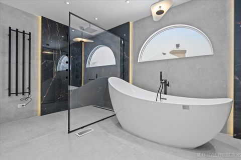 Tiny photo for 970 Waterside Court, Aurora, IL 60502 (MLS # 12609874)