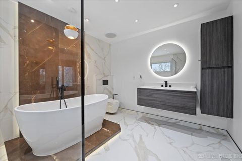 Tiny photo for 970 Waterside Court, Aurora, IL 60502 (MLS # 12609874)