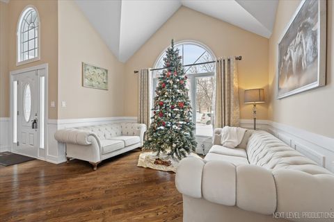 Tiny photo for 970 Waterside Court, Aurora, IL 60502 (MLS # 12609874)