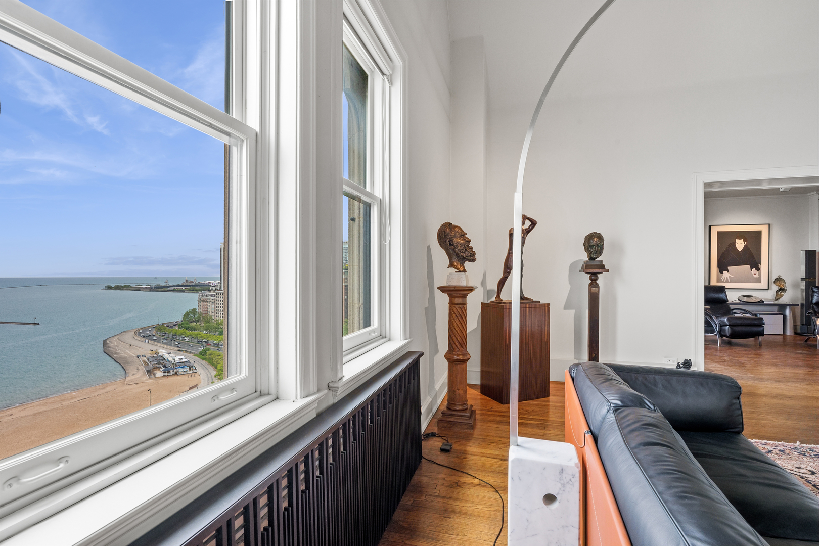 1120 N LAKE SHORE Drive 18AB