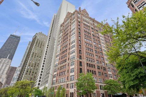 Photo of 1120 N LAKE SHORE Drive #18AB, Chicago, IL 60611 (MLS # 12634167)
