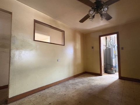 Tiny photo for 10706 Oak Avenue, Chicago Ridge, IL 60415 (MLS # 12624979)