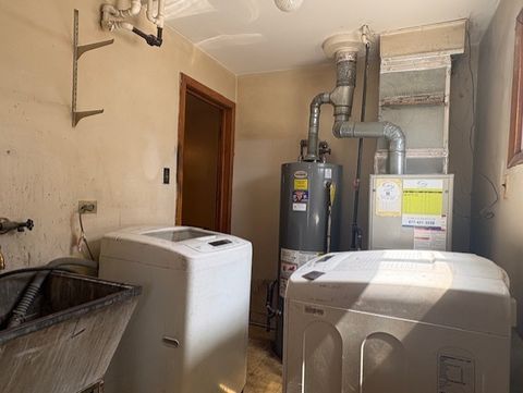 Tiny photo for 10706 Oak Avenue, Chicago Ridge, IL 60415 (MLS # 12624979)