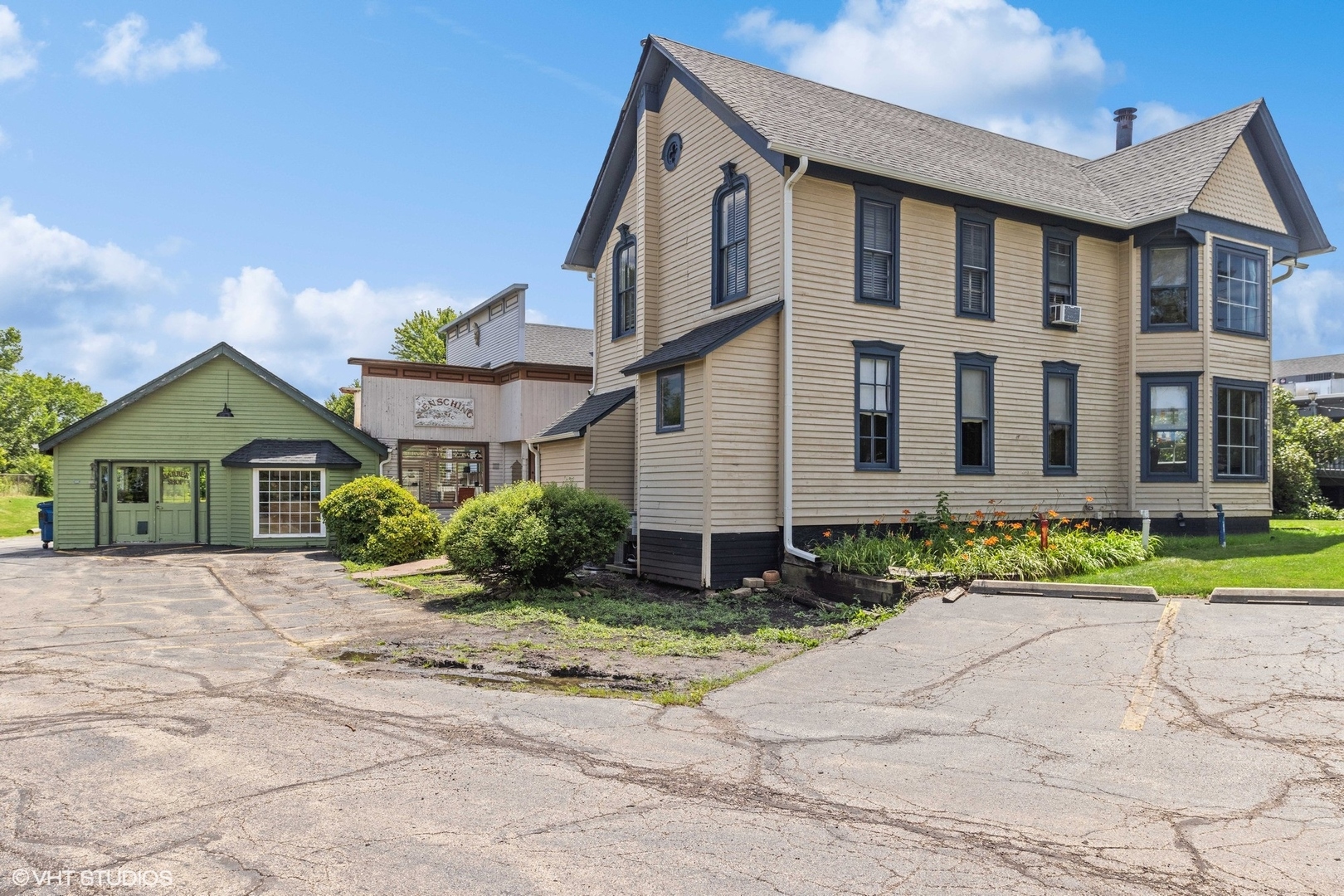 105 E Irving Park Road