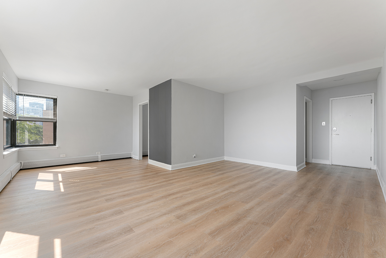 5858 N SHERIDAN Road 402