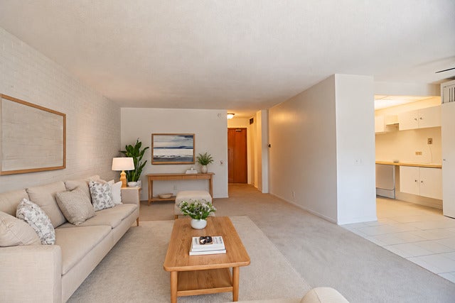 4170 N Marine Drive 12J