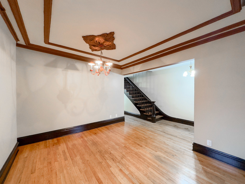 238 S Ashland Avenue 1