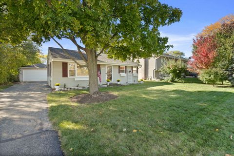 Tiny photo for 17983 W Gages Lake Road, Grayslake, IL 60030 (MLS # 12503130)