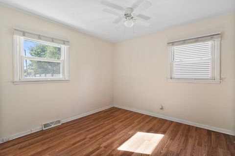 Tiny photo for 17983 W Gages Lake Road, Grayslake, IL 60030 (MLS # 12503130)