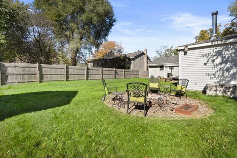 Tiny photo for 17983 W Gages Lake Road, Grayslake, IL 60030 (MLS # 12503130)