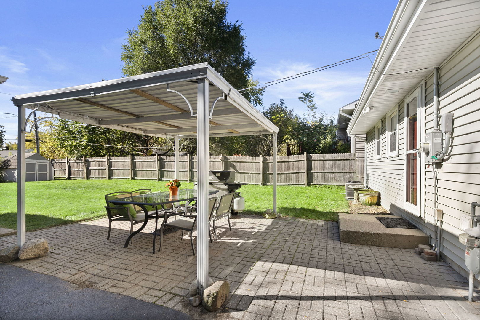 17983 W Gages Lake Road