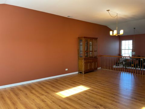Tiny photo for 2043 Peach Tree Lane, Algonquin, IL 60102 (MLS # 12492152)