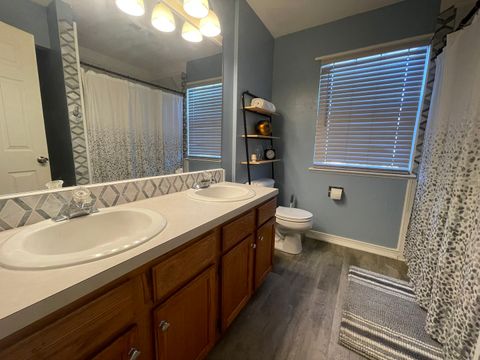 Tiny photo for 2043 Peach Tree Lane, Algonquin, IL 60102 (MLS # 12492152)