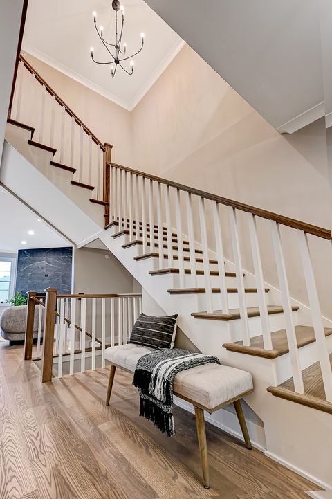 Tiny photo for 131 Harding Court, Glen Ellyn, IL 60137 (MLS # 12385879)