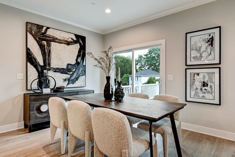 Tiny photo for 131 Harding Court, Glen Ellyn, IL 60137 (MLS # 12385879)