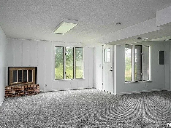 3060 Parkwild Drive 1