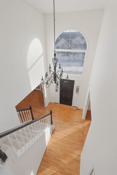 Tiny photo for 5260 Sawhorse Drive, Hoffman Estates, IL 60192 (MLS # 12548676)