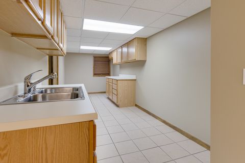 Tiny photo for 5260 Sawhorse Drive, Hoffman Estates, IL 60192 (MLS # 12548676)