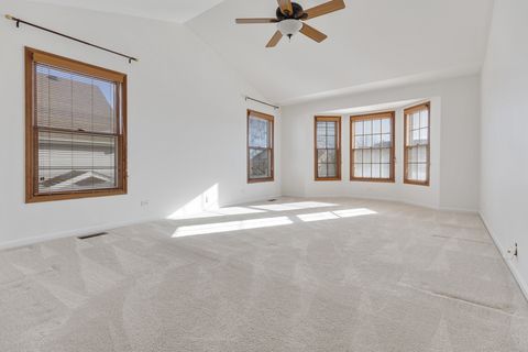 Tiny photo for 5260 Sawhorse Drive, Hoffman Estates, IL 60192 (MLS # 12548676)