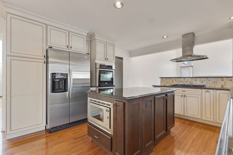 Tiny photo for 5260 Sawhorse Drive, Hoffman Estates, IL 60192 (MLS # 12548676)