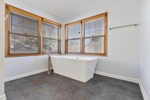 Tiny photo for 5260 Sawhorse Drive, Hoffman Estates, IL 60192 (MLS # 12548676)