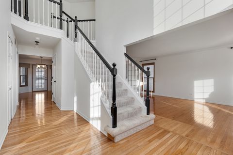 Tiny photo for 5260 Sawhorse Drive, Hoffman Estates, IL 60192 (MLS # 12548676)