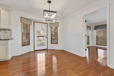 Tiny photo for 5260 Sawhorse Drive, Hoffman Estates, IL 60192 (MLS # 12548676)