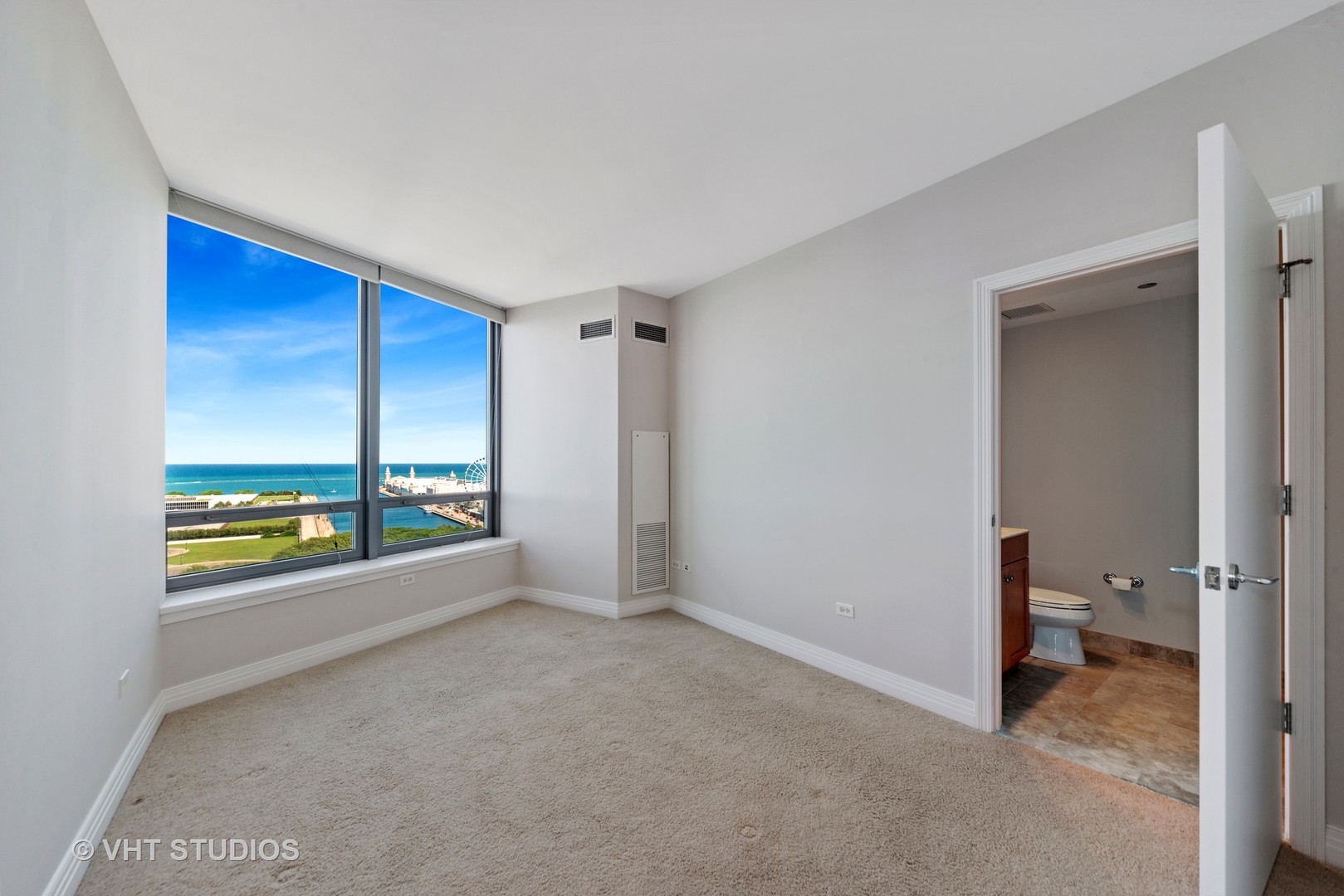 600 N LAKE SHORE Drive 1805