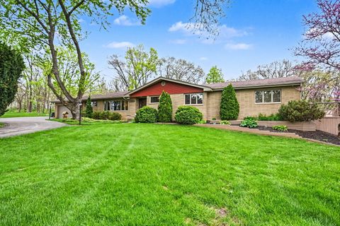Photo of 14340 W Bruce Road, Homer Glen, IL 60491 (MLS # 12629643)