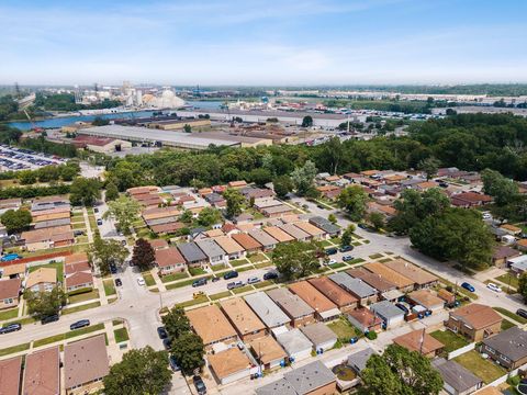 Tiny photo for 2739 E 127th Street, Chicago, IL 60633 (MLS # 12427783)