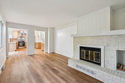 Tiny photo for 123 N Western Avenue, Bartlett, IL 60103 (MLS # 12521539)