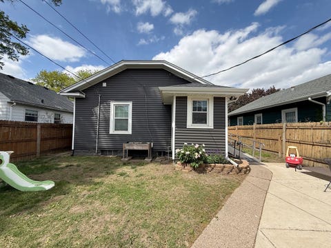 Tiny photo for 1113 E Central Park Avenue, Davenport, IA 52803 (MLS # 12667899)