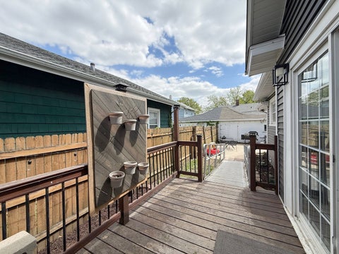 Tiny photo for 1113 E Central Park Avenue, Davenport, IA 52803 (MLS # 12667899)