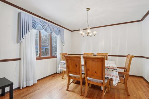 Tiny photo for 690 Dunhill Drive, Buffalo Grove, IL 60089 (MLS # 12531315)