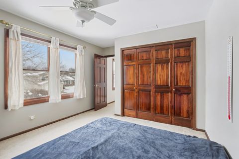 Tiny photo for 690 Dunhill Drive, Buffalo Grove, IL 60089 (MLS # 12531315)