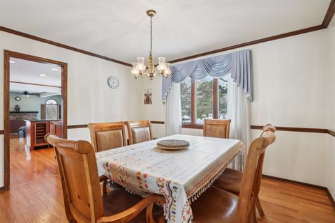 Tiny photo for 690 Dunhill Drive, Buffalo Grove, IL 60089 (MLS # 12531315)