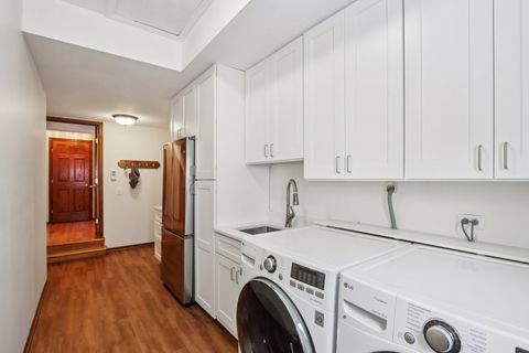 Tiny photo for 690 Dunhill Drive, Buffalo Grove, IL 60089 (MLS # 12531315)