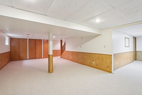 Tiny photo for 690 Dunhill Drive, Buffalo Grove, IL 60089 (MLS # 12531315)