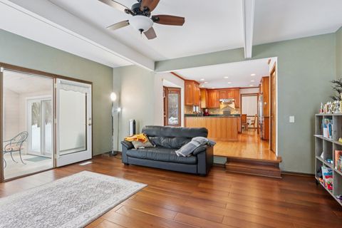 Tiny photo for 690 Dunhill Drive, Buffalo Grove, IL 60089 (MLS # 12531315)