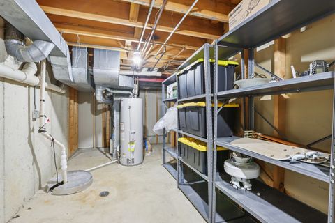 Tiny photo for 690 Dunhill Drive, Buffalo Grove, IL 60089 (MLS # 12531315)