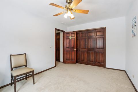 Tiny photo for 690 Dunhill Drive, Buffalo Grove, IL 60089 (MLS # 12531315)