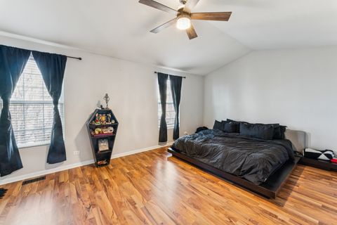 Tiny photo for 464 Valentine Way, Oswego, IL 60543 (MLS # 12585190)