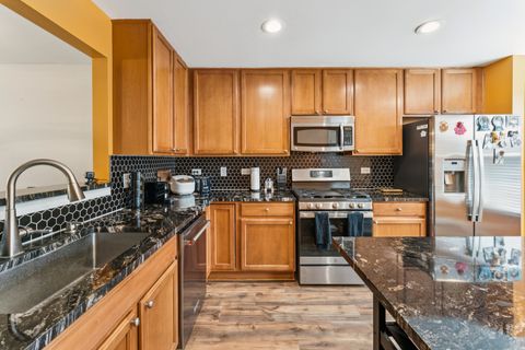 Tiny photo for 464 Valentine Way, Oswego, IL 60543 (MLS # 12585190)