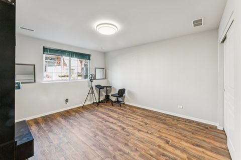 Tiny photo for 464 Valentine Way, Oswego, IL 60543 (MLS # 12585190)